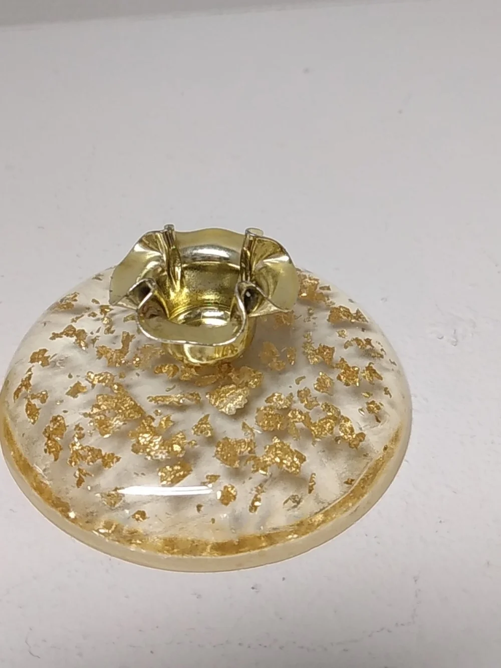 N/A elegant yellow
